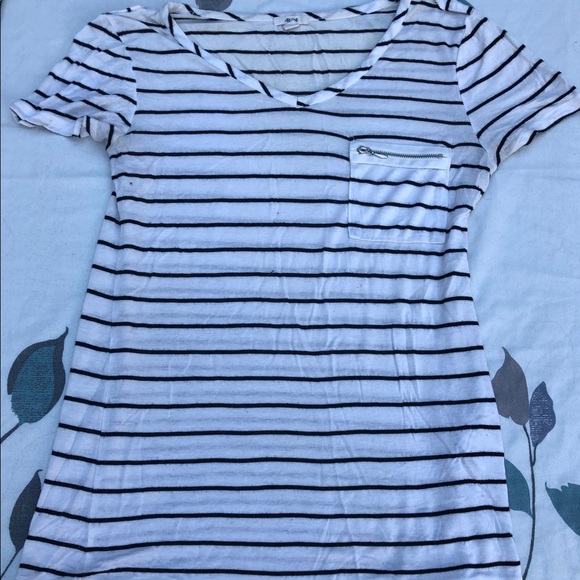 Ardene Striped Shirt - Picture 2 of 6